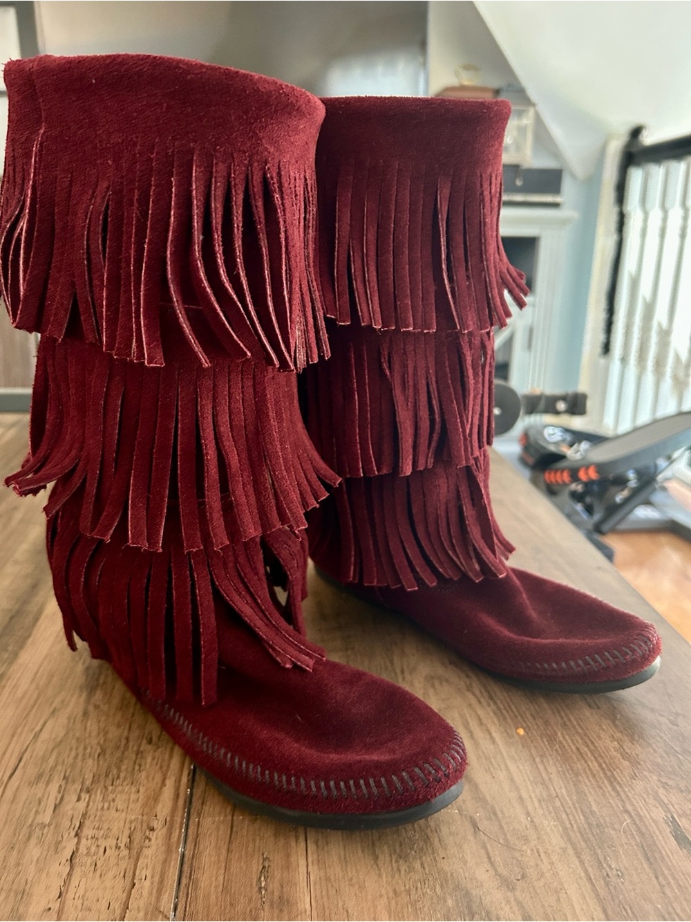 Vintage Minnetonka Burgundy Suede 3 Layer Fringe Moccasin Boots 8
